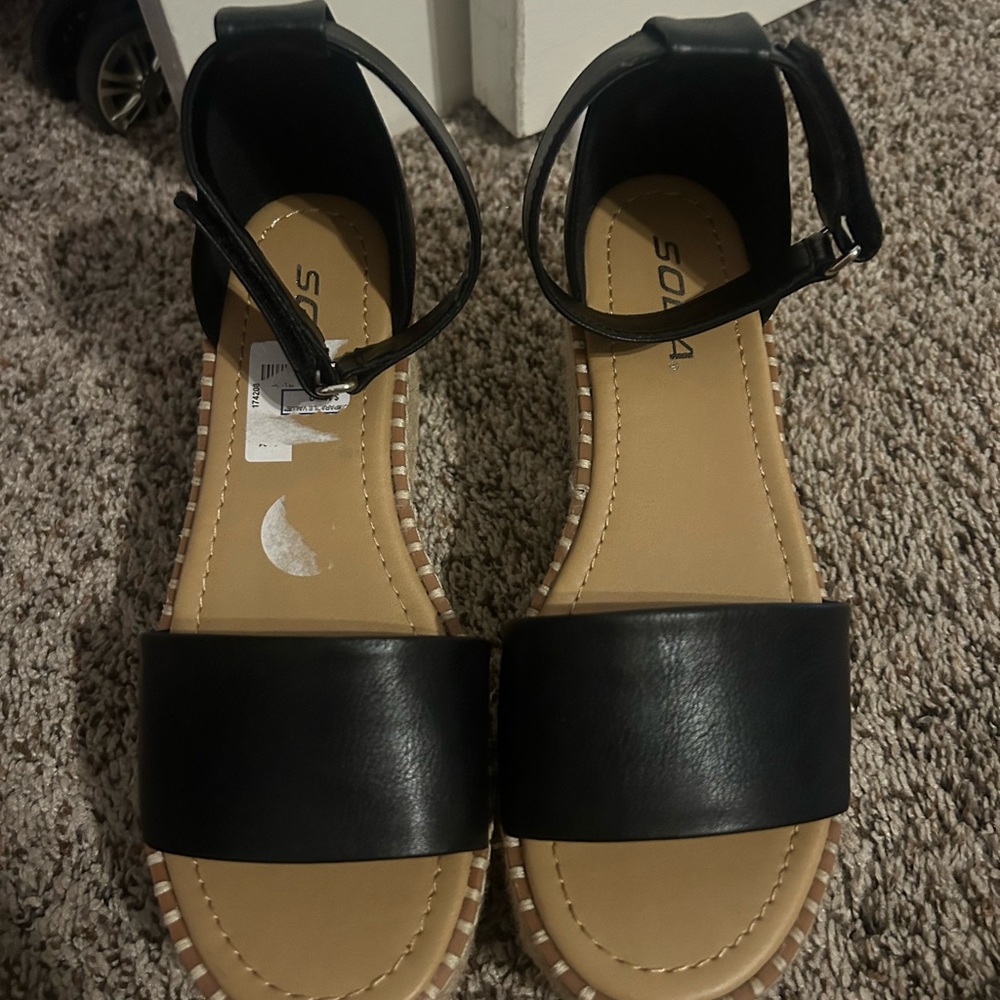 Soda Black Wide-Band Ankle Strap Sandals